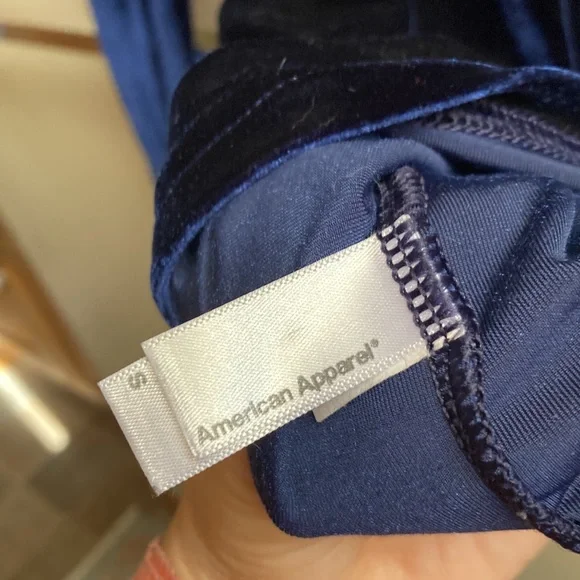 “American Apparel.”90’s Chic, Blue Velvet Dress, Size Small - Picture 5 of 5